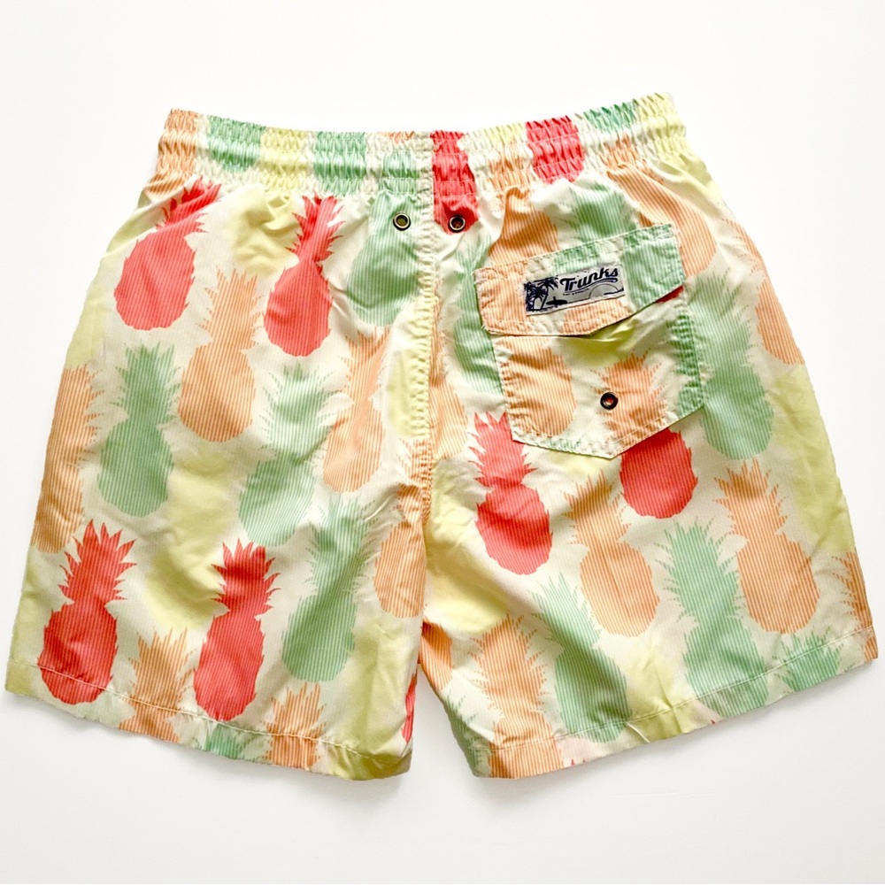 Trunks Surf & Swim - Picture 2 of 6